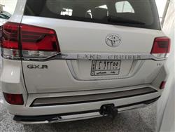 تۆیۆتا لاند کروزەر